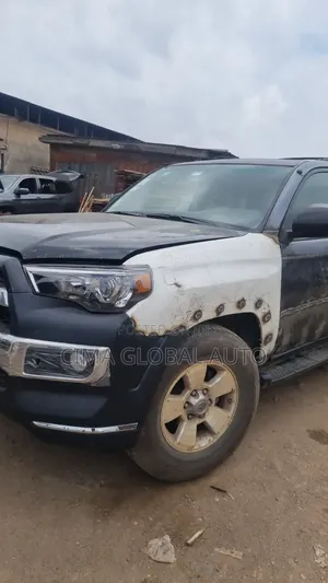 2005 Toyota 4Runner Upgraded to 2017 Model