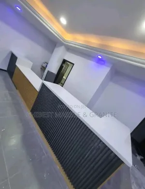 Plain White Marble Quartz for Kitchens