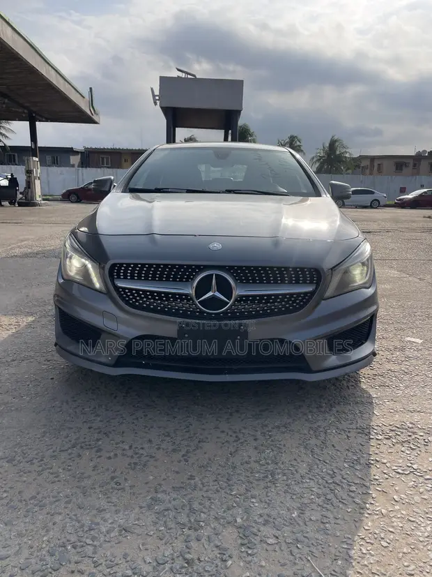 Mercedes-Benz CLA-Class CLA 250 4MATIC Sedan 2015 Gray - 1