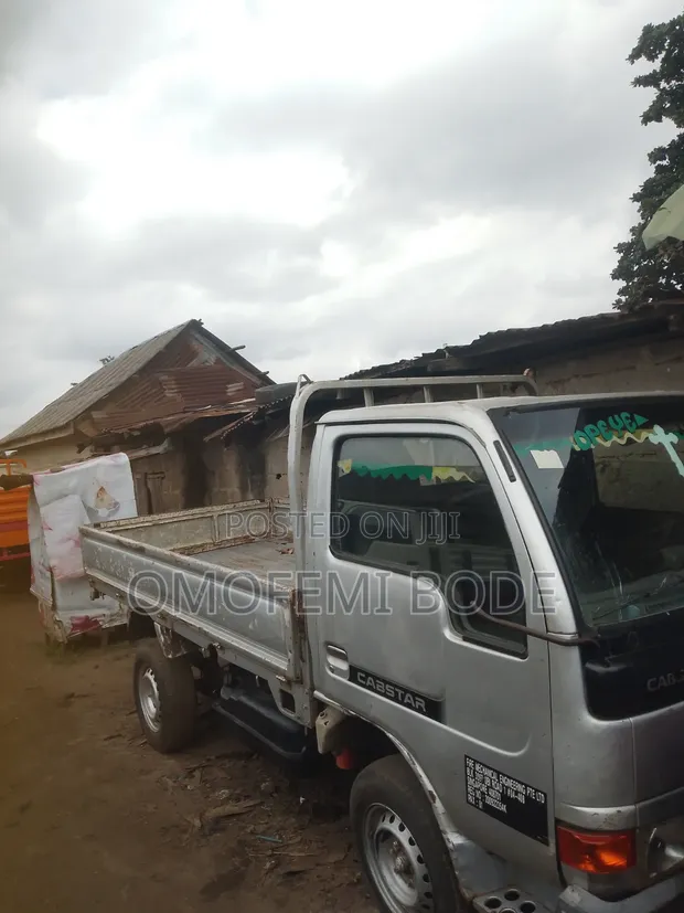 Nissan Cabstar Dump Truck - Nigeria Used - 1