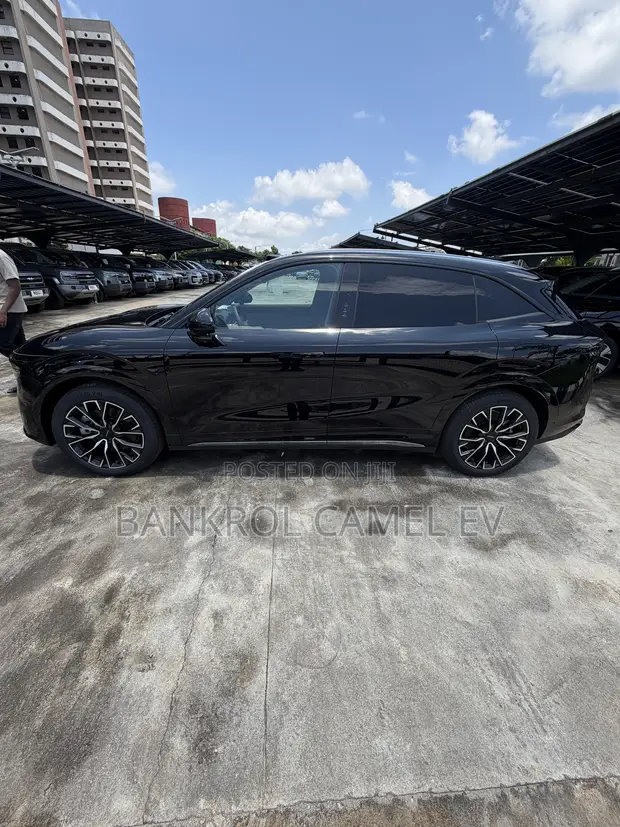 New Zeekr 7X 2025 Black - 1
