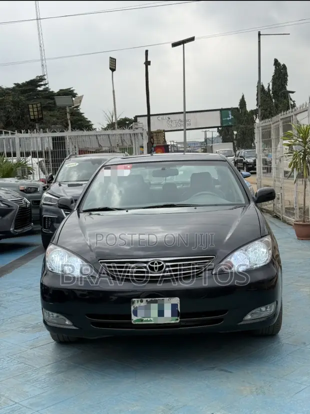 2006 Toyota Camry XLE V6 Sedan - 1
