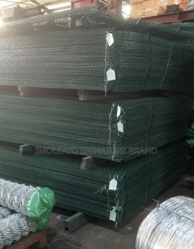 Anti-Finger Coated Panel Fence Wire Mesh - 1