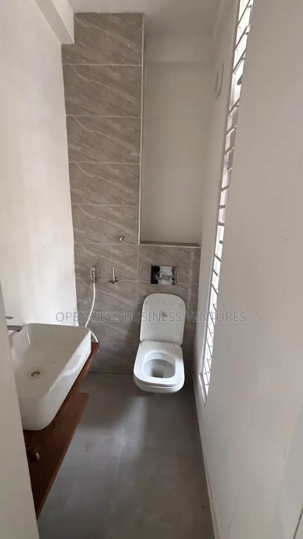 Furnished 4-Bedroom Contemporary Duplex in Ikate, Lekki - 1