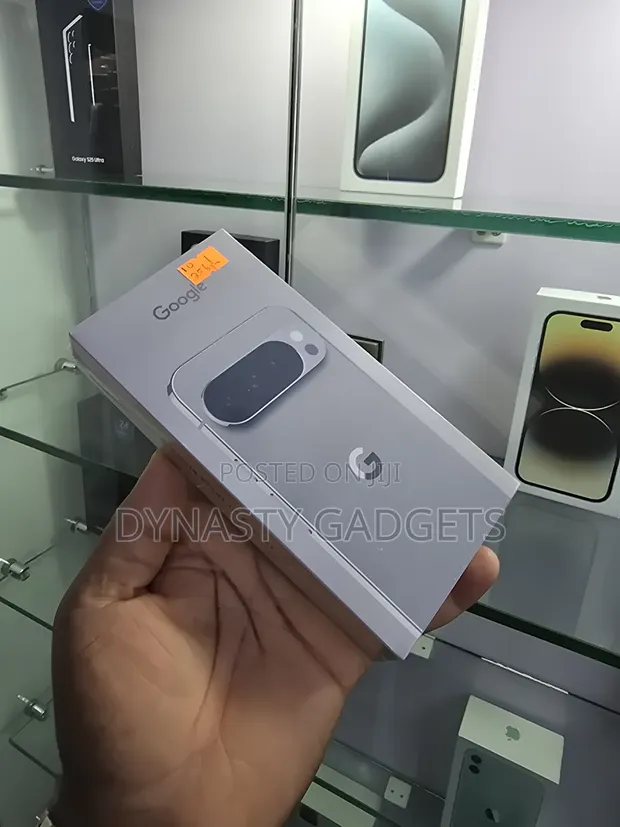 New Google Pixel 10 Pro XL 256GB - 1
