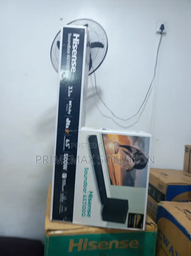 Hisense 500W 3.1CH Soundbar with Wireless Subwoofer - 1