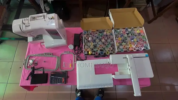 ES5 Computerized Embroidery Sewing Machine - 1