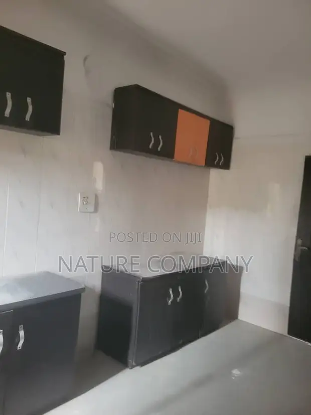 3 Bedroom Block of Flats for Rent a Opic Estate, Ojodu - 1
