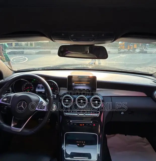 2015 Mercedes-Benz C400 4Matic AWD Sedan - 1