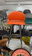 Ingantacciyar Barstool ta Zamani mai 4 Kafa - 2