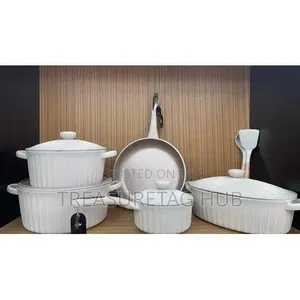 Uakeen Ceramic Pot VK27