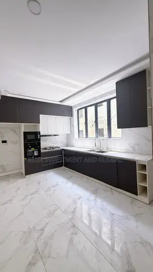 Luxury 4 & 5 Bedroom Maisonette/Penthouse for Sale in Lekki Phase 1