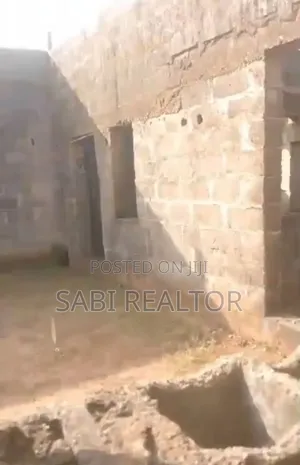 Filin Dadi don Sawa: 30x85ft a Meiran, Alimosho, Lagos