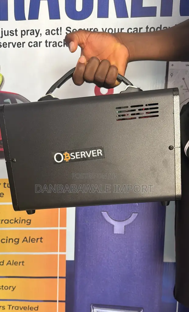 Observer 1KVA 1000W Solar Power Station - 1