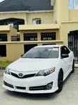 Toyota Camry SE 2.5L Farar 2012 - 1