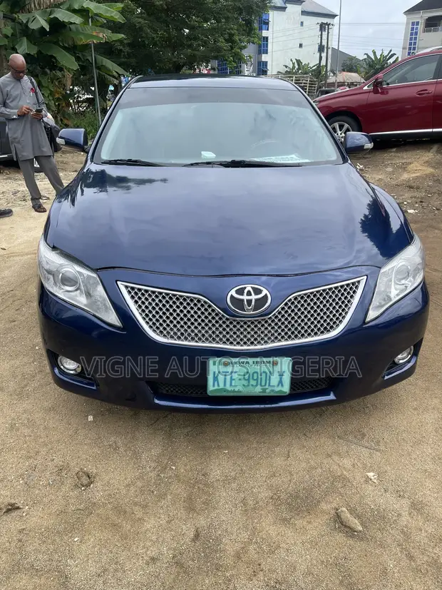 2008 Toyota Camry LE Sedan - 1