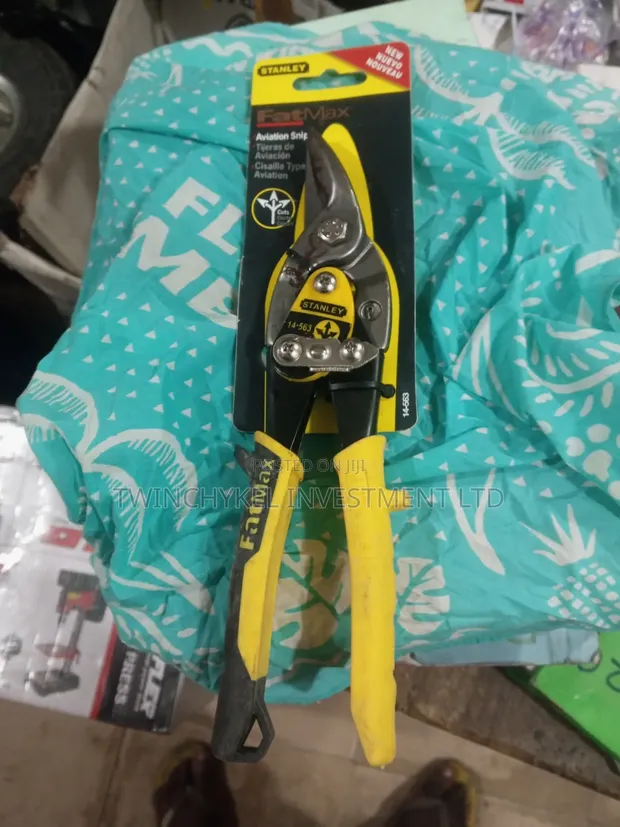 Stanley Fatmax Mai Yanke Jirgin Sama - 1
