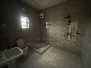 4 Bedroom Townhouse/Terrace don haya a Asokoro