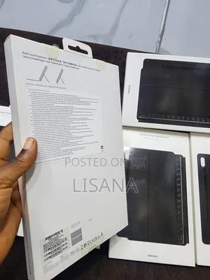 Samsung Book Cover Keyboard for Galaxy Tab S8/S7