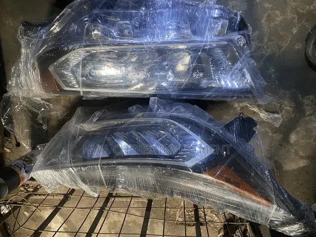 Toyota RAV4 Headlight 2020 Model - 1