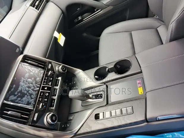 New Lexus LX 700h 2025 Black - 1