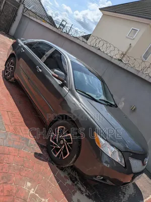 2009 Toyota Camry SE Sedan
