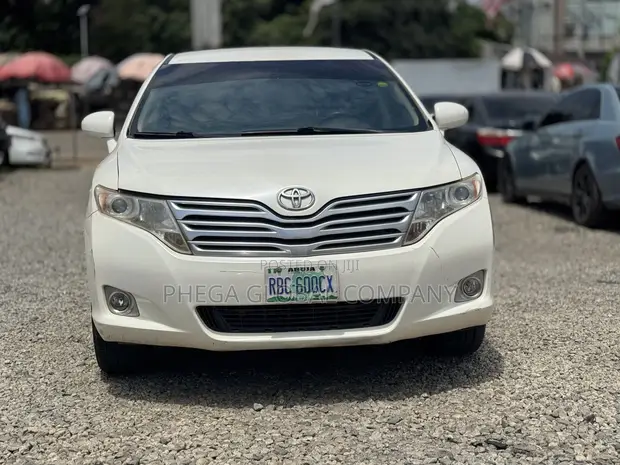 Toyota Venza AWD 2011 - 1