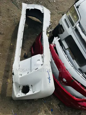 Used Toyota Sienna Front Bumper (2018)