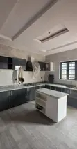 5-Bedroom Duplex don haya a Omole Phase 2 Estate - 3