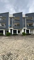 Gidan Terrace/Townhouse mai dakuna 5 a Life Camp, Abuja - 4