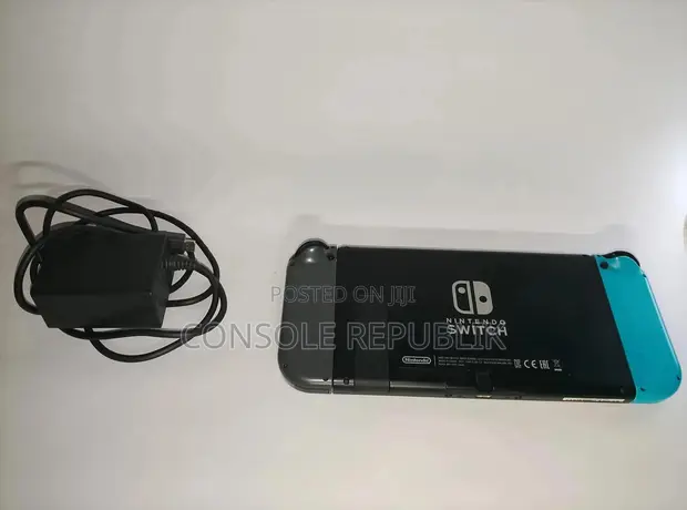 Nintendo Switch - An Yi Amfani Da Shi A UK, Ba A Gyara Shi Ba - 1