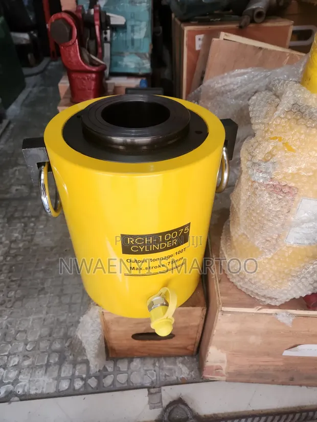 100 Ton Hydraulic Jack (Max 75MN) - 1