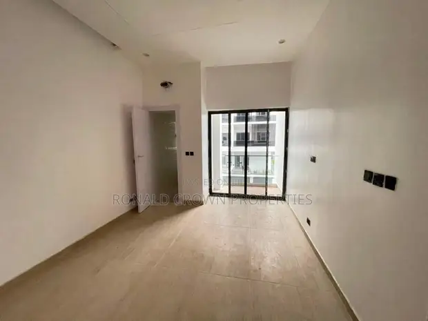 3-Bedroom Apartment for Sale in Ikeja GRA, Lagos - 1