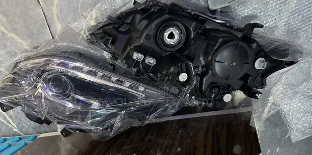 Fitilar Kai ta Lexus RX 350 (2013-2014) - 1