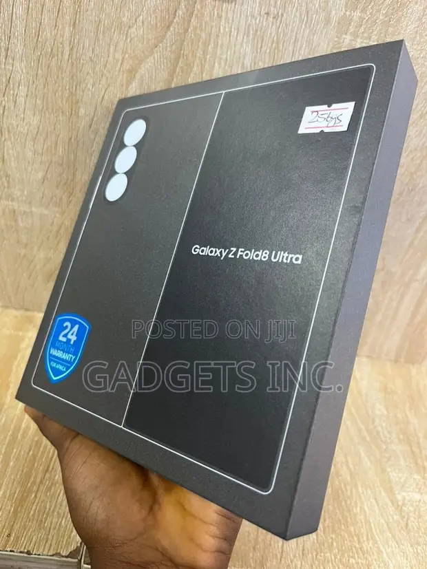 New Samsung Galaxy Z Fold8 Ultra 256GB Black - 1