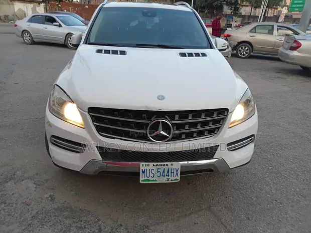 Mercedes-Benz M Class 2012 White - 1