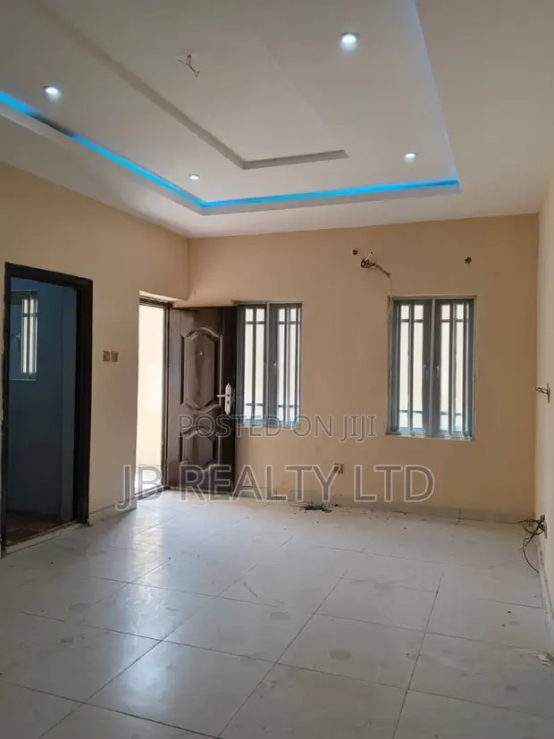 2 Bedroom Apartment for Rent in Ilaje, Ajah - 1