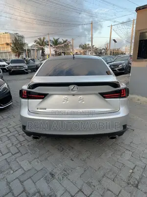 Lexus IS 2015 Silver F Sport