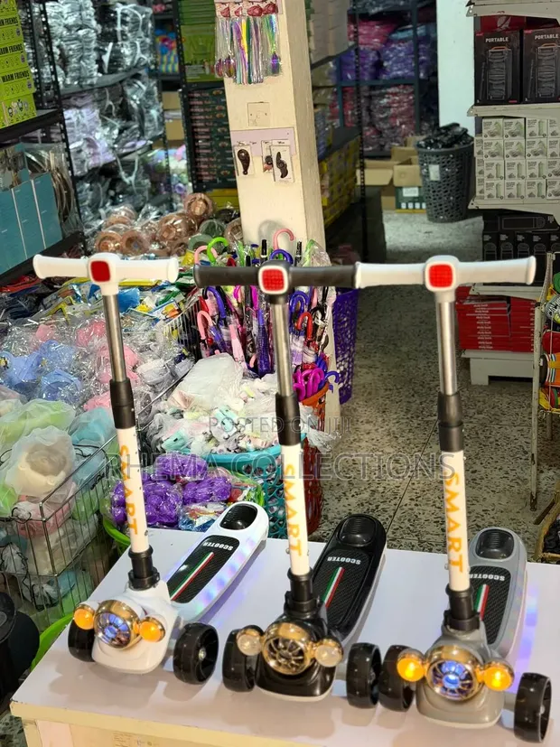 BabySmart Scooter Mai Girman Da Zai Iya Sauyawa Ga Yara (Shekaru 3-8) - 1