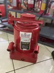 100-Ton Hydraulic Bottle Jack - 1