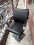 Executive Barber Salon Chair - An Kuma Amfani Da Ita Kasashen Waje - 2