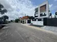 Filin 557sqm tare da gidan duplex mai buƙatar rushewa a cikin Estate mai Tsaro a Ikeja - 2
