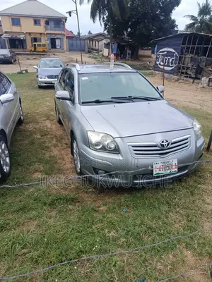 Toyota Quantum 2011 Silver