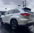 2018 Toyota Highlander Limited Platinum 4x4 V6 White - 3