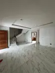 4 Bedroom Duplex for Rent in Chevron, Orchid - 4