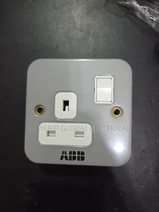 Original ABB 1-Gang 13A Metal Clad Switched Socket Outlet - 1