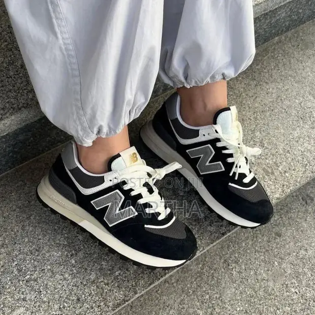 Sabbin Takalmi masu Kyau na New Balance 740 - 1