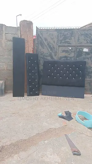 6x4.5ft Bed Frame - Black