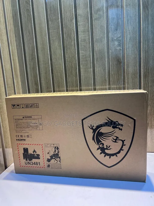 MSI Vector 16 HX AI A2XWIG Laptop - Core Ultra 9, 32GB RAM, 2TB SSD, RTX 5080 - 1