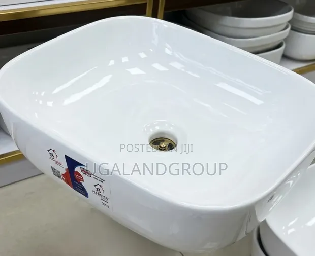 Luxury Gloss Art Basin - HEAD Brand - 1